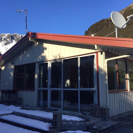 Aoraki Alpine Chalet Vila Aoraki / Mount Cook Exterior foto