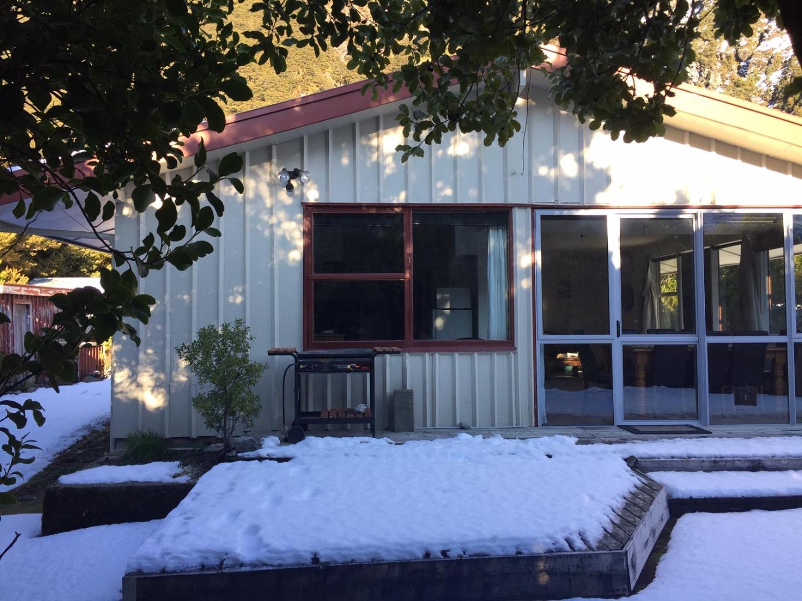Aoraki Alpine Chalet Vila Aoraki / Mount Cook Exterior foto