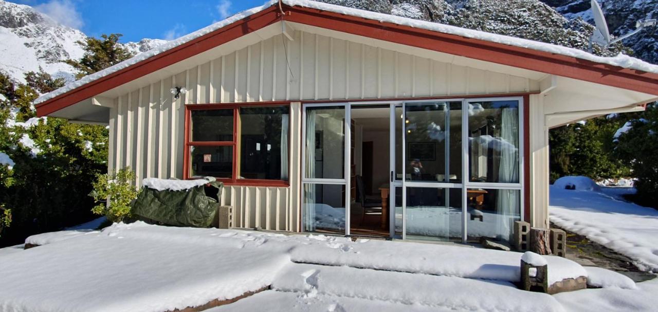 Aoraki Alpine Chalet Vila Aoraki / Mount Cook Exterior foto